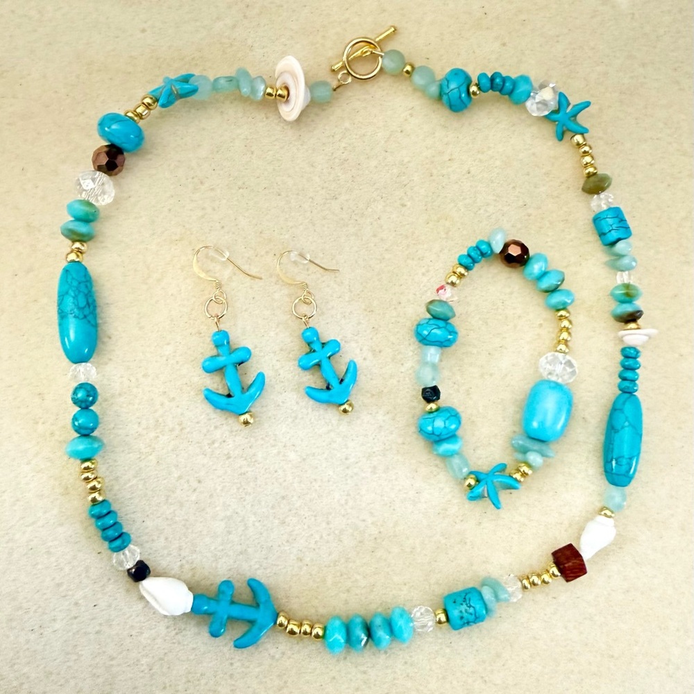 Turquoise Beaded Jewelry Set